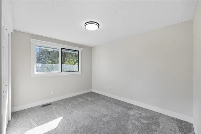 $585,000 | 11815 North King Arthur Drive, Spokane, WA 99218