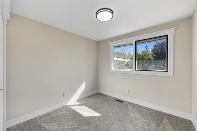 $585,000 | 11815 North King Arthur Drive, Spokane, WA 99218