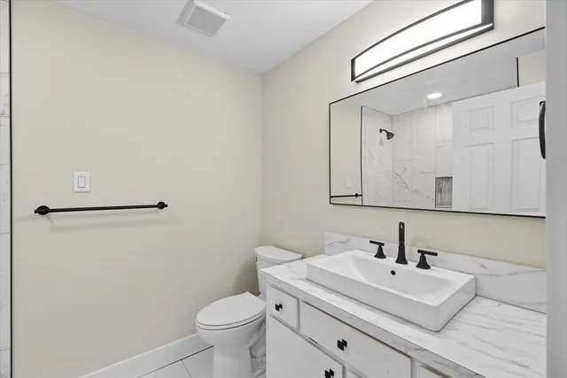 $585,000 | 11815 North King Arthur Drive, Spokane, WA 99218