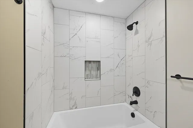 $585,000 | 11815 North King Arthur Drive, Spokane, WA 99218