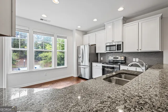 $2,795 | 4284 Morning View, Stone Mountain, GA 30083