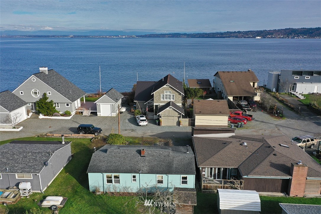 6834 Jim John Road Clinton, WA 98236 - Photo 19 of 27 Gallery Image 19