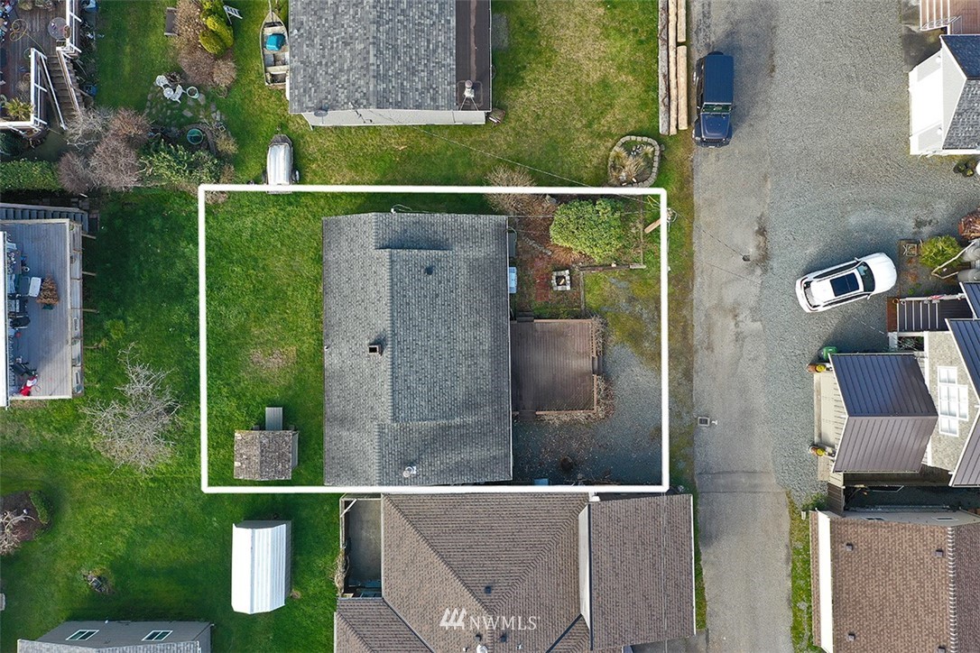 6834 Jim John Road Clinton, WA 98236 - Photo 20 of 27 Gallery Image 20