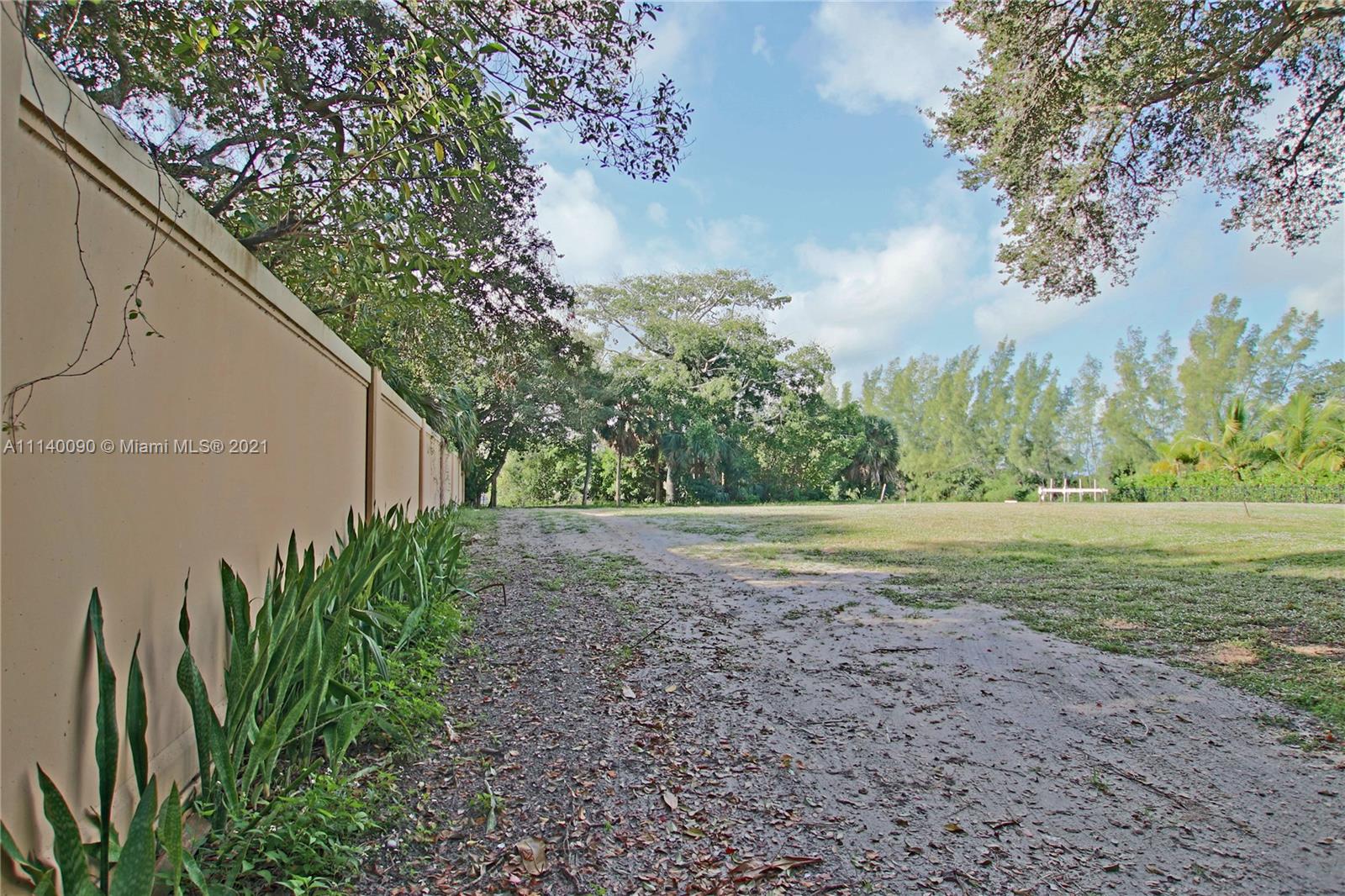 210 West Riverside Drive Jupiter, FL 33469 - Photo 9 of 22