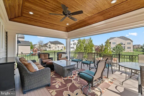 $1,600,000 | 42470 Fawn Meadow Place, Chantilly, VA 20152