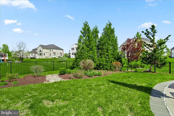 $1,600,000 | 42470 Fawn Meadow Place, Chantilly, VA 20152