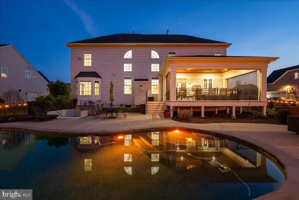 $1,600,000 | 42470 Fawn Meadow Place, Chantilly, VA 20152