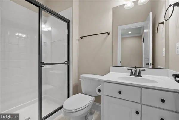 $1,600,000 | 42470 Fawn Meadow Place, Chantilly, VA 20152
