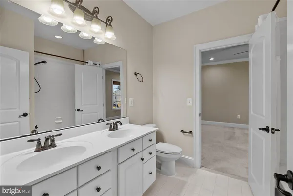 $1,600,000 | 42470 Fawn Meadow Place, Chantilly, VA 20152