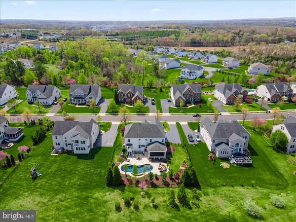 $1,600,000 | 42470 Fawn Meadow Place, Chantilly, VA 20152