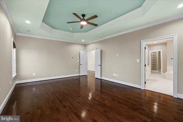 $1,600,000 | 42470 Fawn Meadow Place, Chantilly, VA 20152