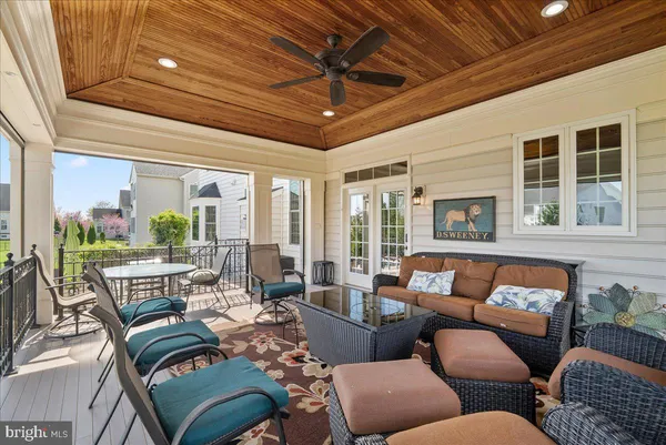 $1,600,000 | 42470 Fawn Meadow Place, Chantilly, VA 20152