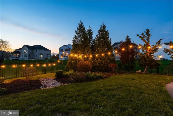 $1,600,000 | 42470 Fawn Meadow Place, Chantilly, VA 20152