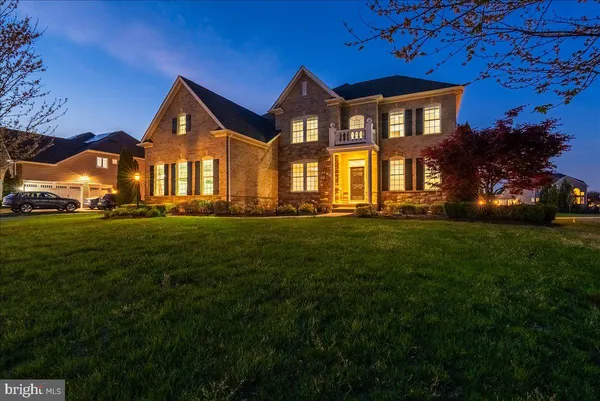 $1,600,000 | 42470 Fawn Meadow Place, Chantilly, VA 20152