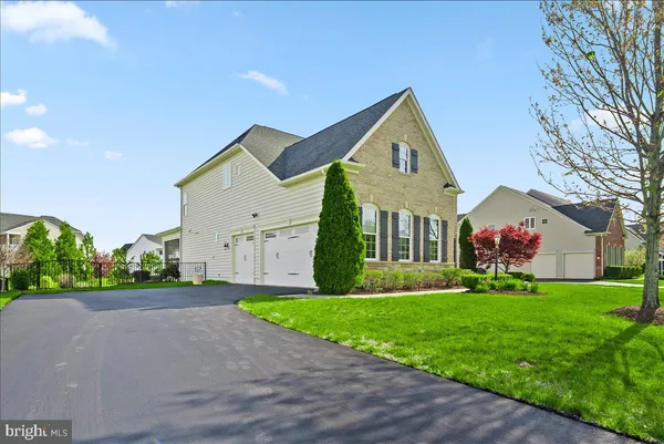 $1,600,000 | 42470 Fawn Meadow Place, Chantilly, VA 20152