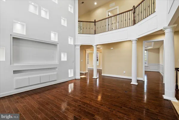 $1,600,000 | 42470 Fawn Meadow Place, Chantilly, VA 20152