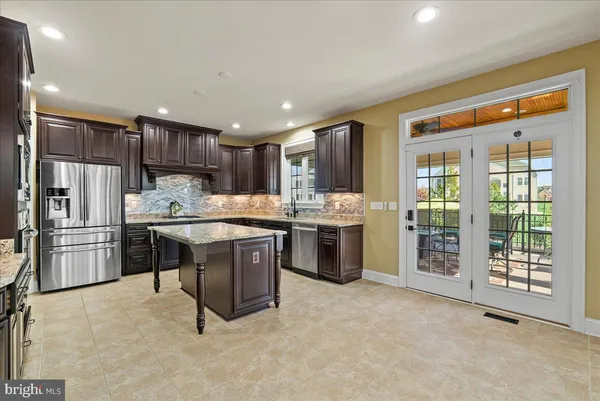 $1,600,000 | 42470 Fawn Meadow Place, Chantilly, VA 20152