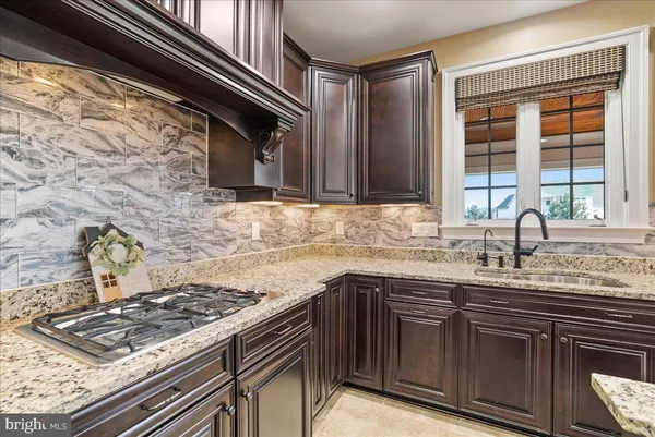 $1,600,000 | 42470 Fawn Meadow Place, Chantilly, VA 20152