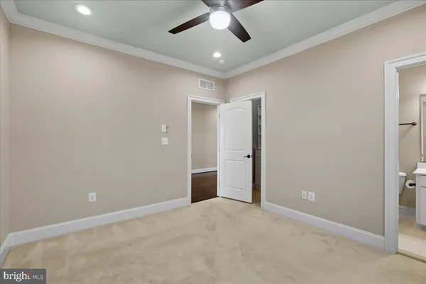 $1,600,000 | 42470 Fawn Meadow Place, Chantilly, VA 20152