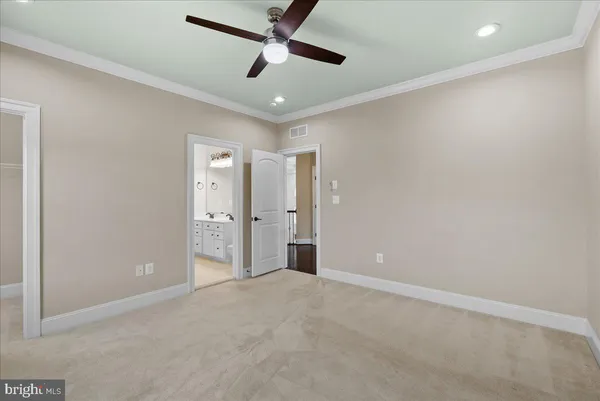 $1,600,000 | 42470 Fawn Meadow Place, Chantilly, VA 20152