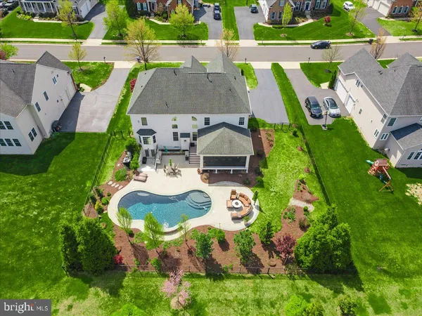 $1,600,000 | 42470 Fawn Meadow Place, Chantilly, VA 20152