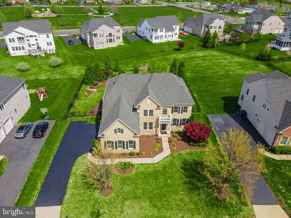 $1,600,000 | 42470 Fawn Meadow Place, Chantilly, VA 20152