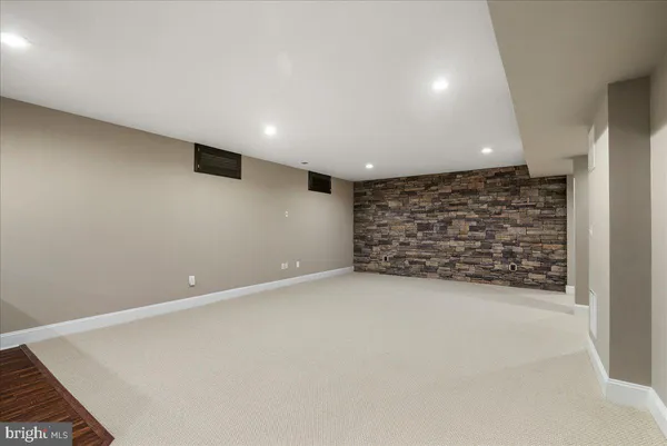 $1,600,000 | 42470 Fawn Meadow Place, Chantilly, VA 20152