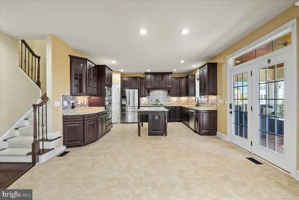 $1,600,000 | 42470 Fawn Meadow Place, Chantilly, VA 20152