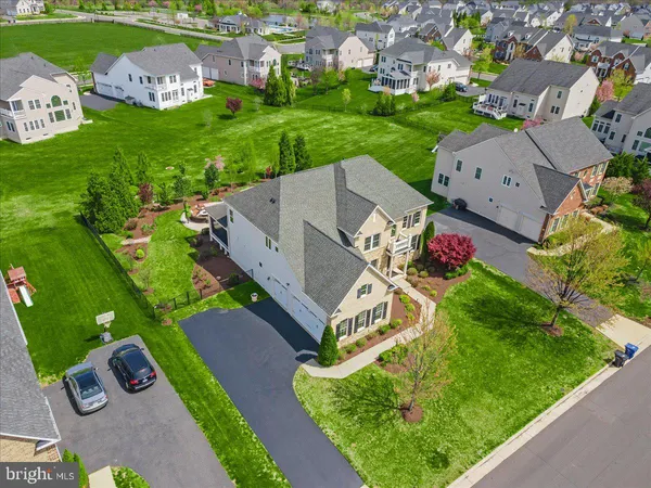 $1,600,000 | 42470 Fawn Meadow Place, Chantilly, VA 20152