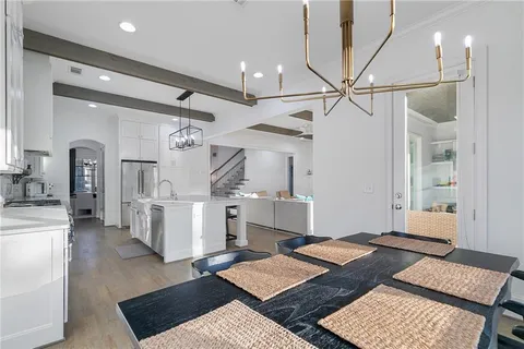 $1,625,000 | 2990 Surrey Lane, Atlanta, GA 30341