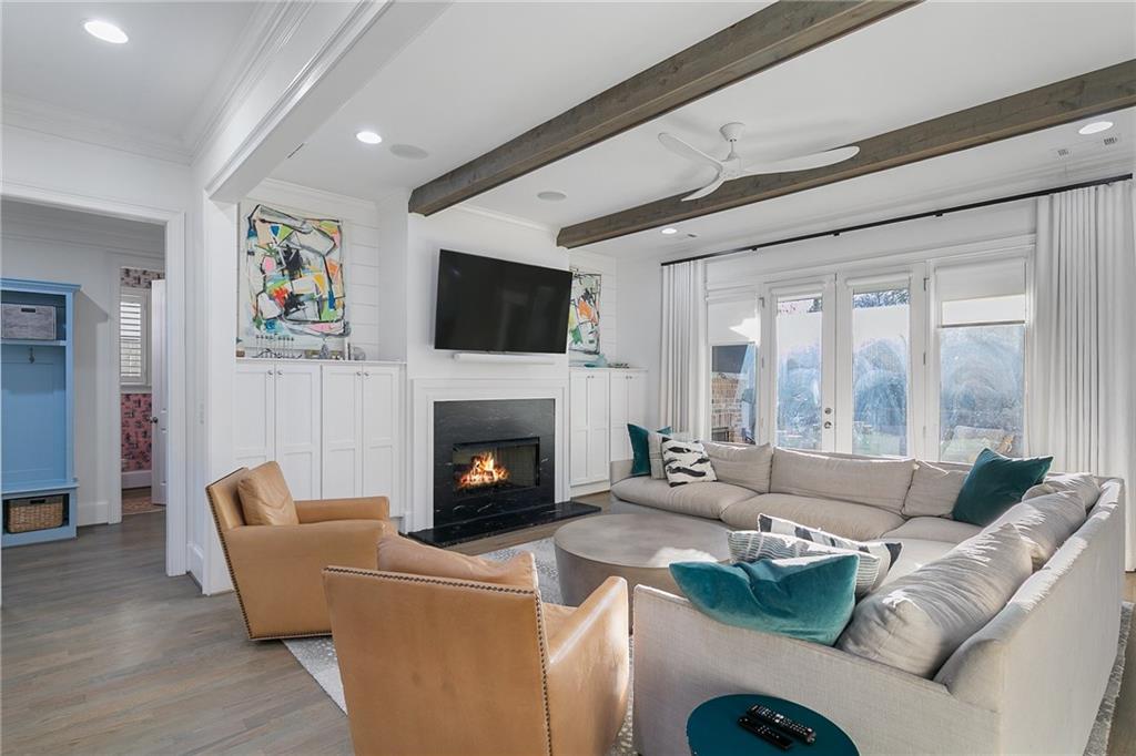 2990 Surrey Lane Atlanta, GA 30341 - Photo 7 of 43