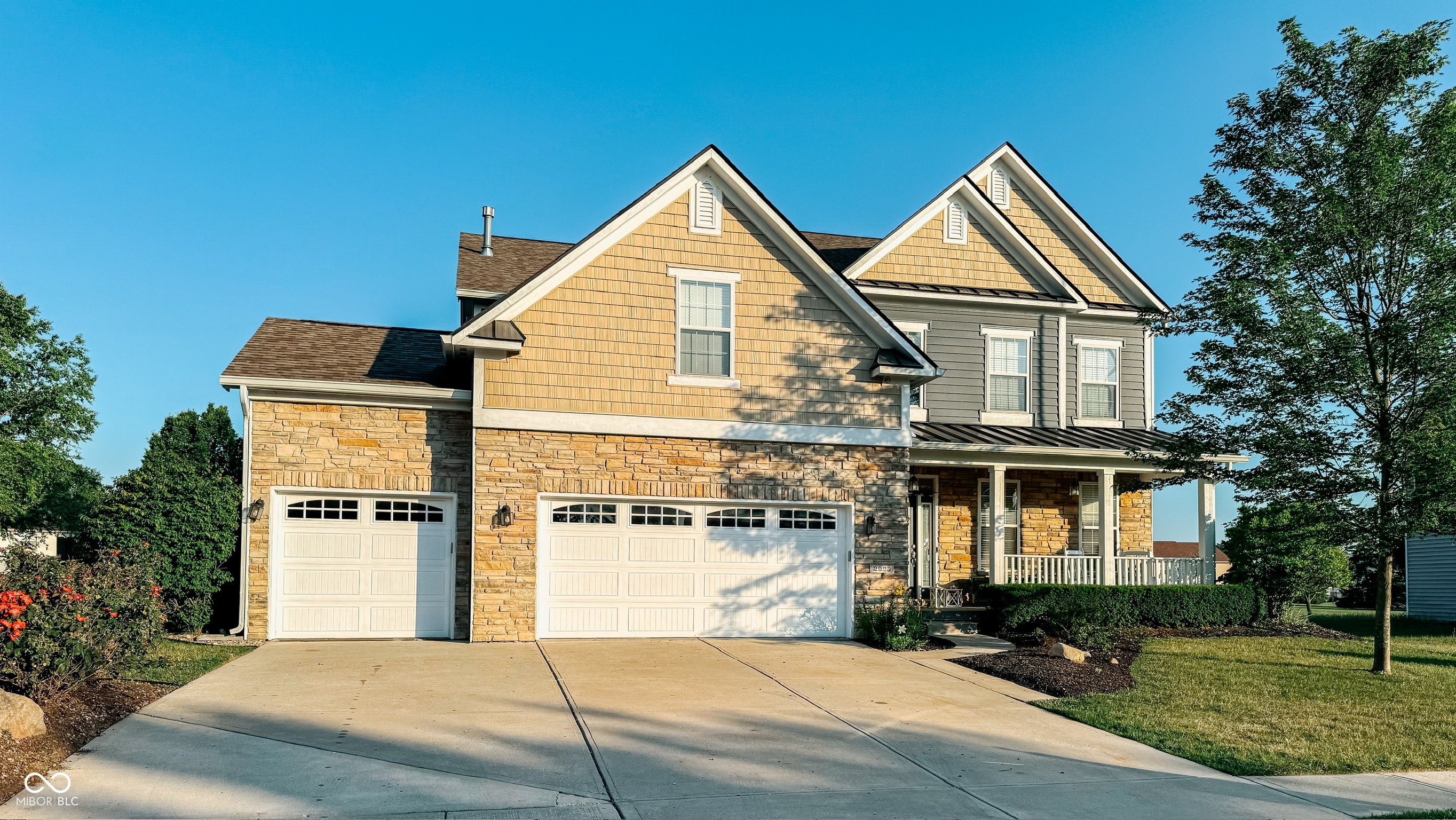 2923 Sleeping Ridge Way Indianapolis, IN 46217 - Photo 1 of 42 Gallery Image 1