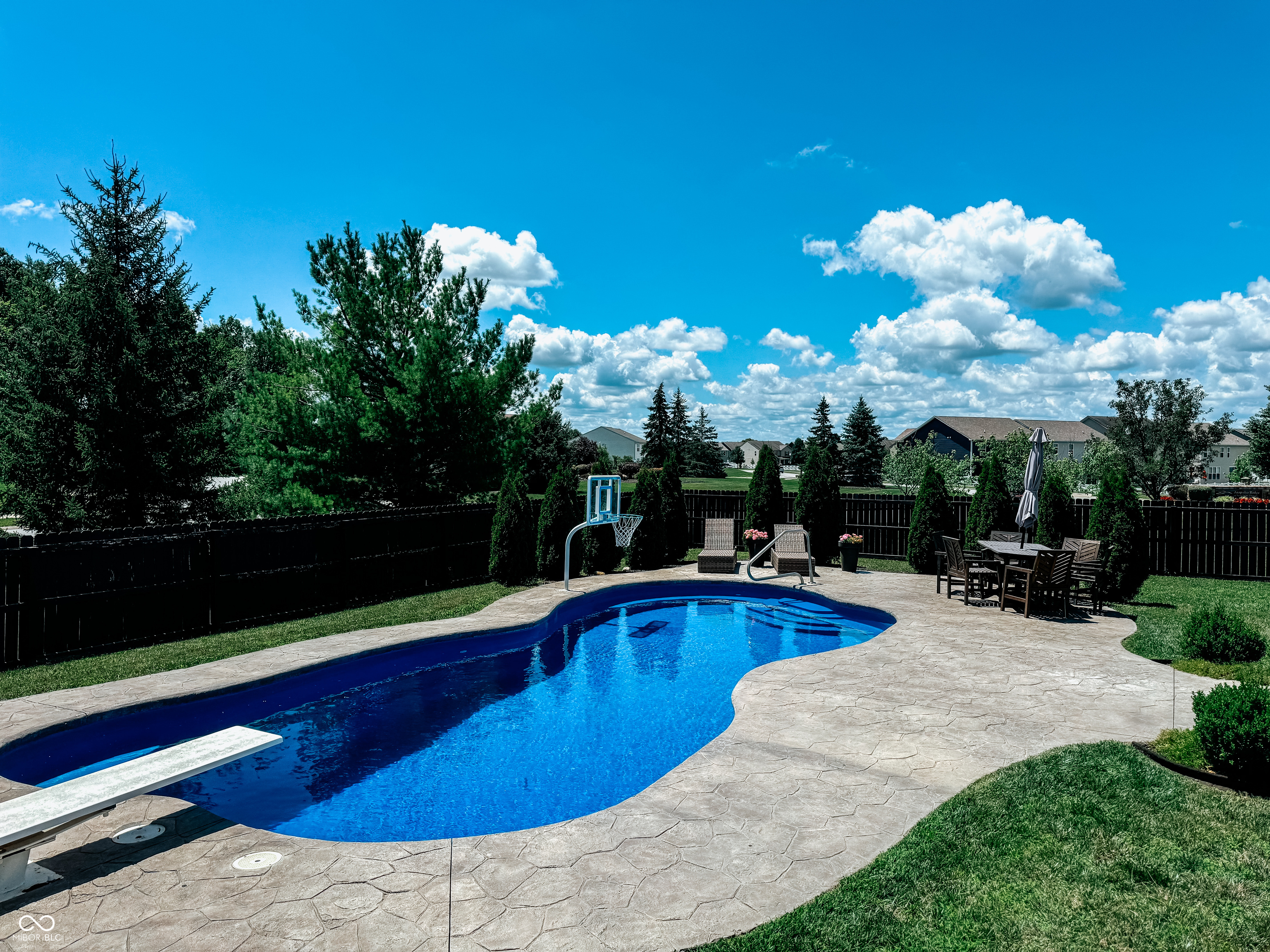 2923 Sleeping Ridge Way Indianapolis, IN 46217 - Photo 39 of 42 Gallery Image 39
