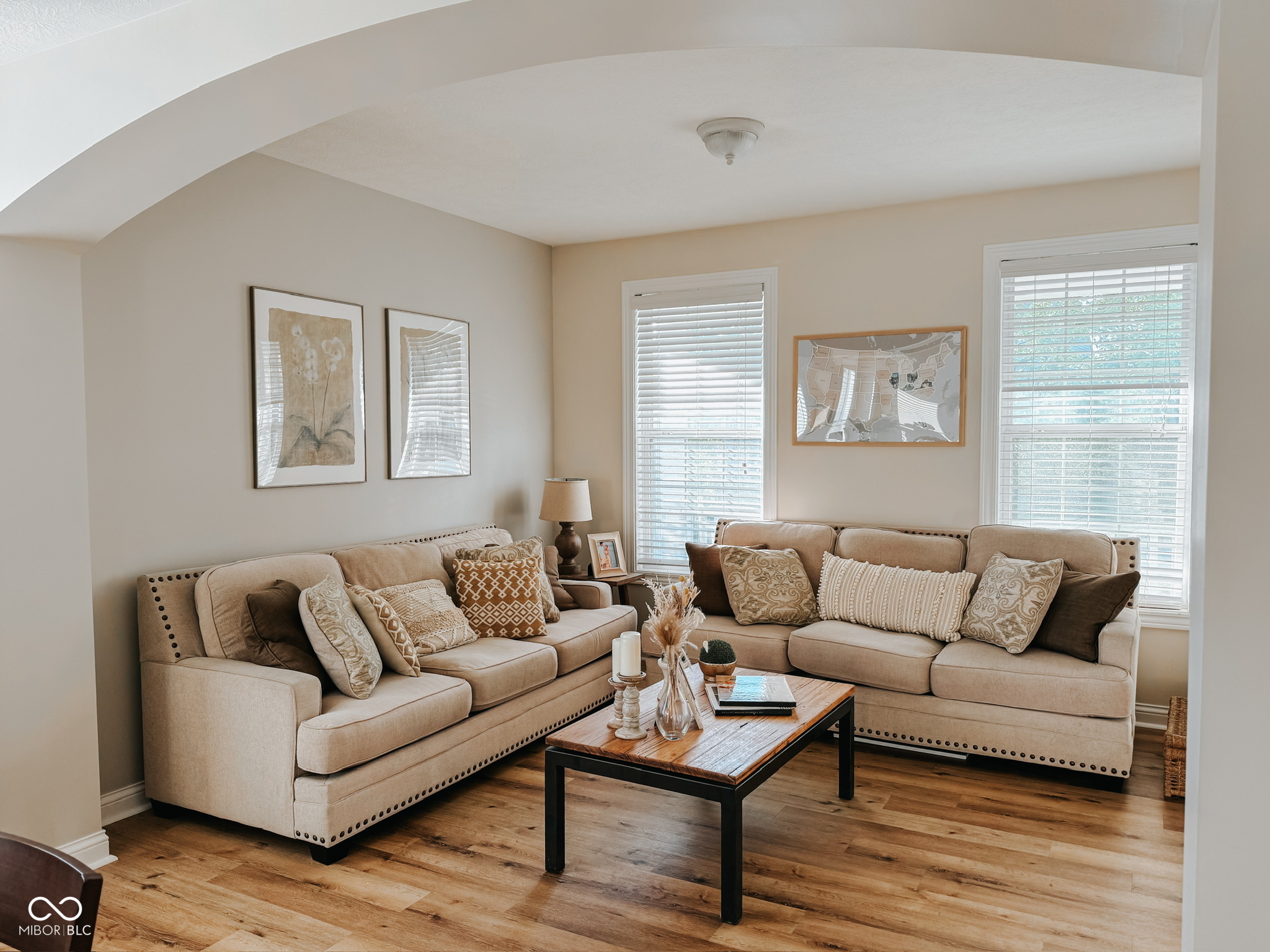 2923 Sleeping Ridge Way Indianapolis, IN 46217 - Photo 6 of 42 Gallery Image 6