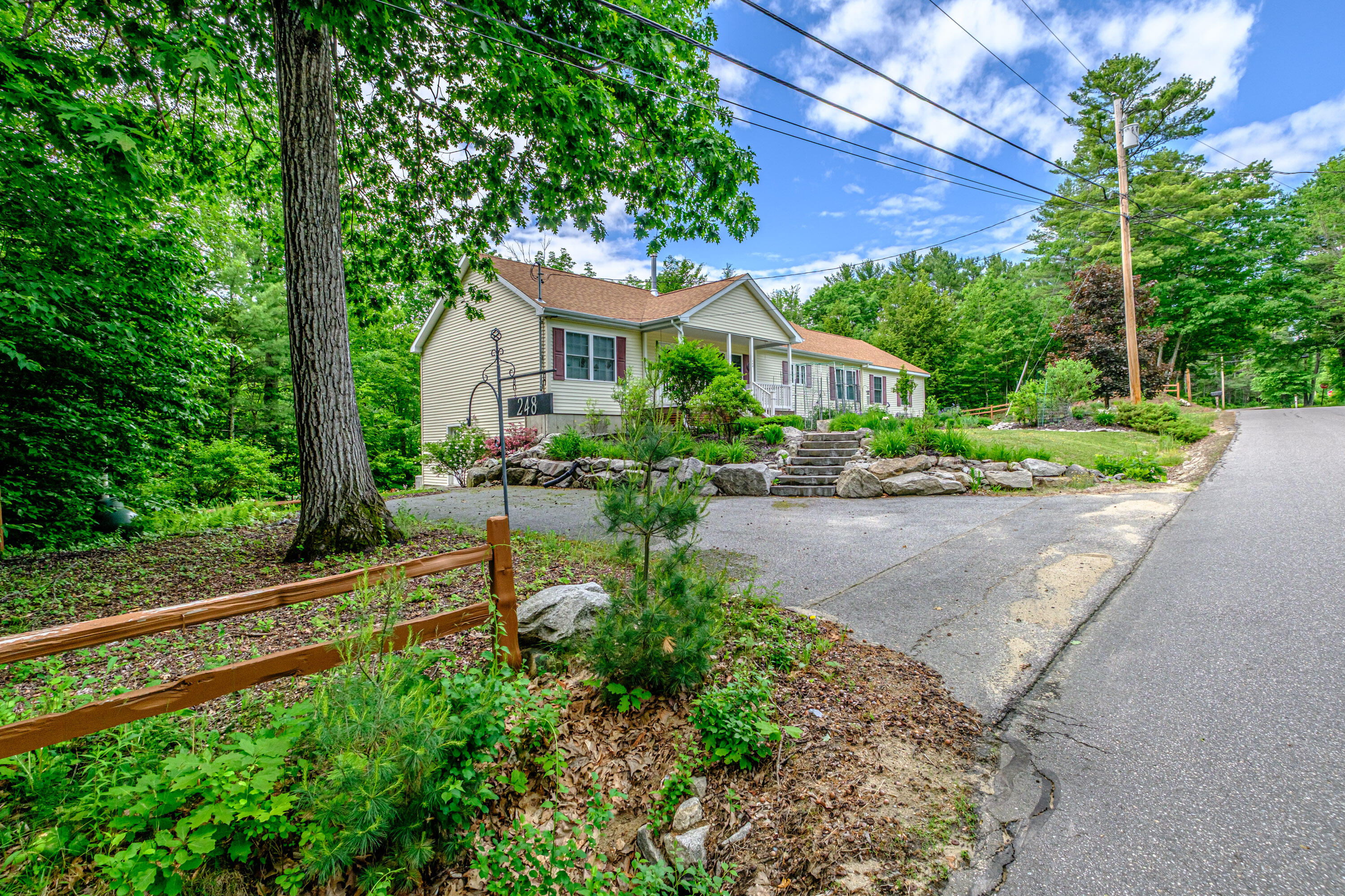 248 Hooper Ledge Road Paris, ME 04281 - Photo 2 of 51 Exterior