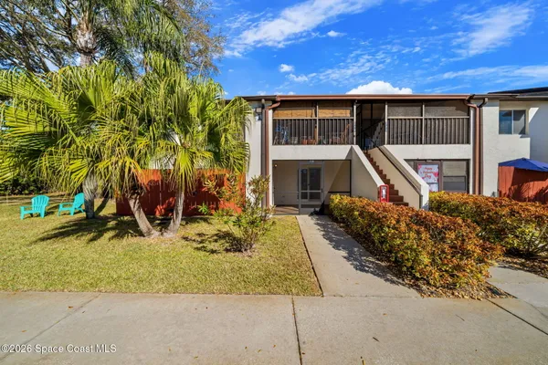 front view of house with a yard