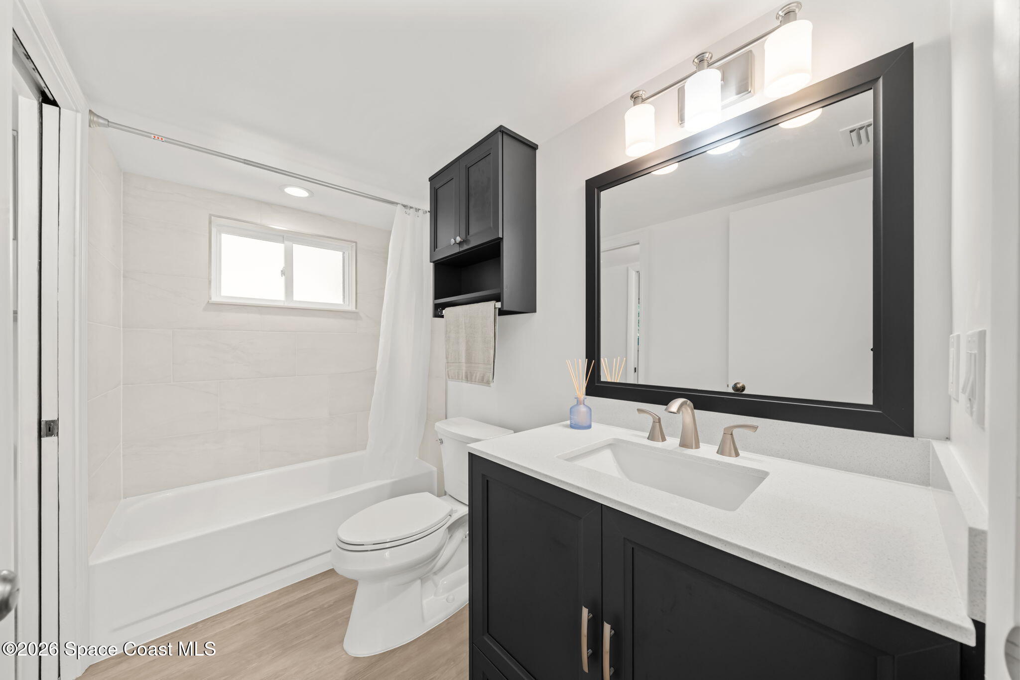 716 Ridge Club Drive Melbourne, FL 32934 - Photo 23 of 40 Bathroom