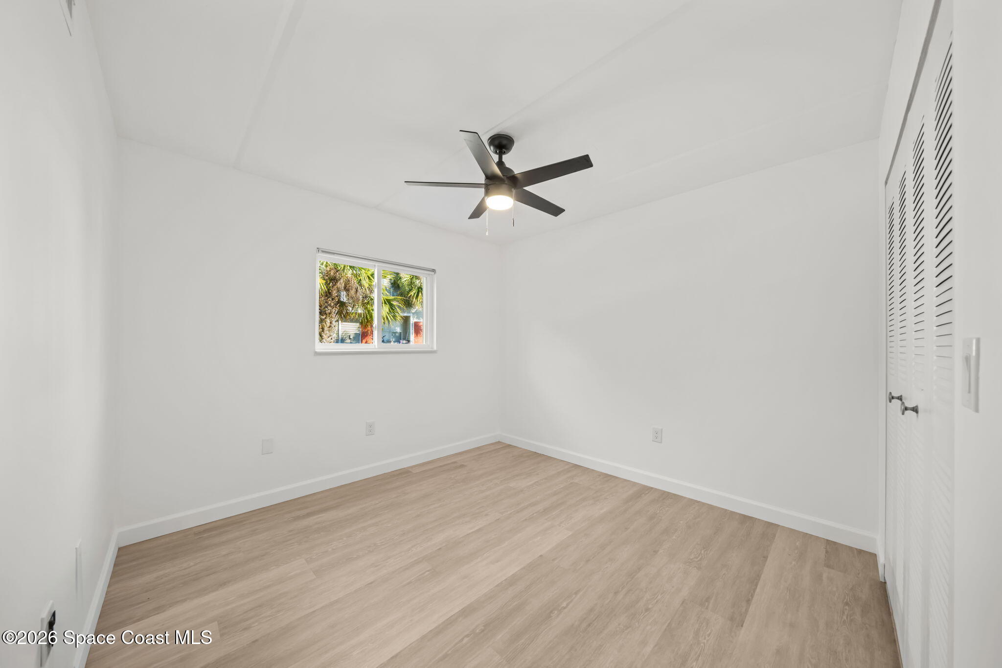 716 Ridge Club Drive Melbourne, FL 32934 - Photo 26 of 40 Guest bedroom