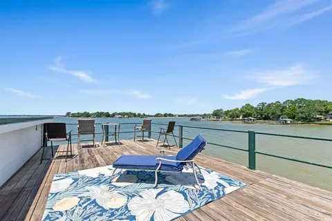 $1,250,000 | 158 Enchanted Drive, Enchanted Oaks, TX 75156