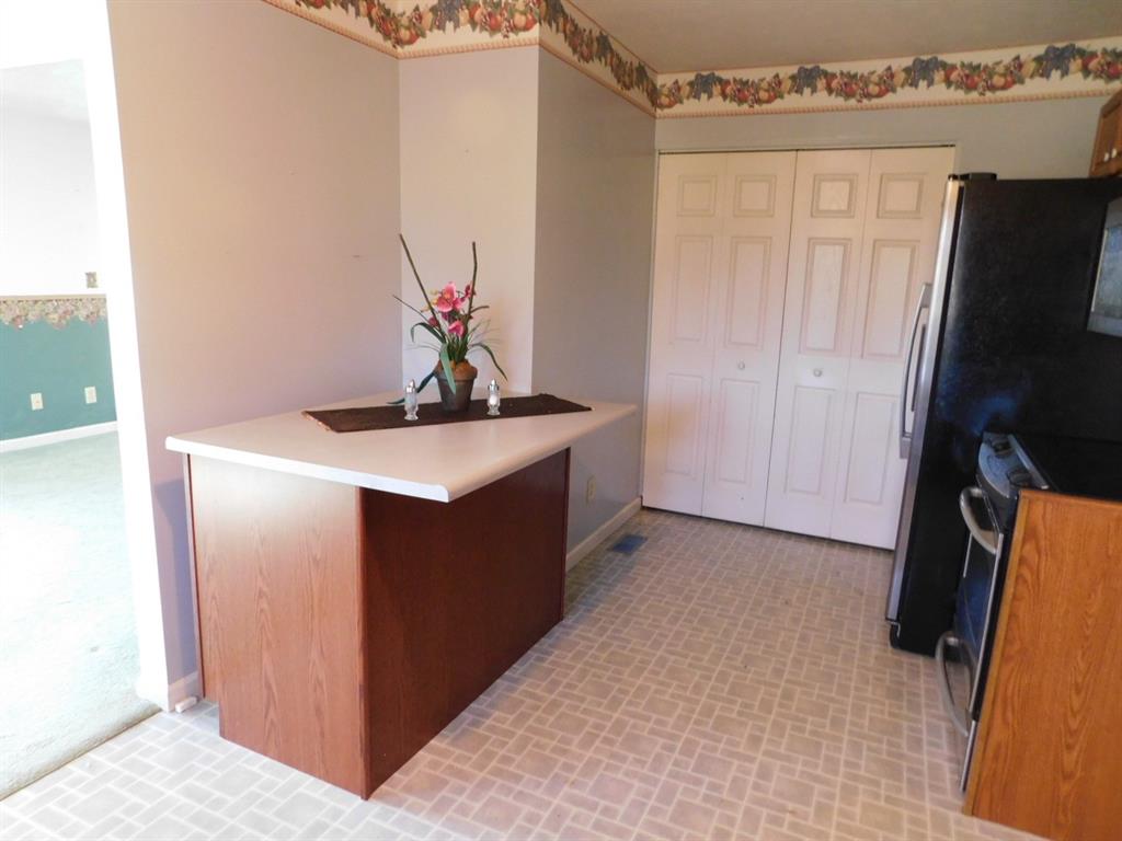 10901 West Georgetown Road Columbus, IN 47201 - Photo 22 of 45