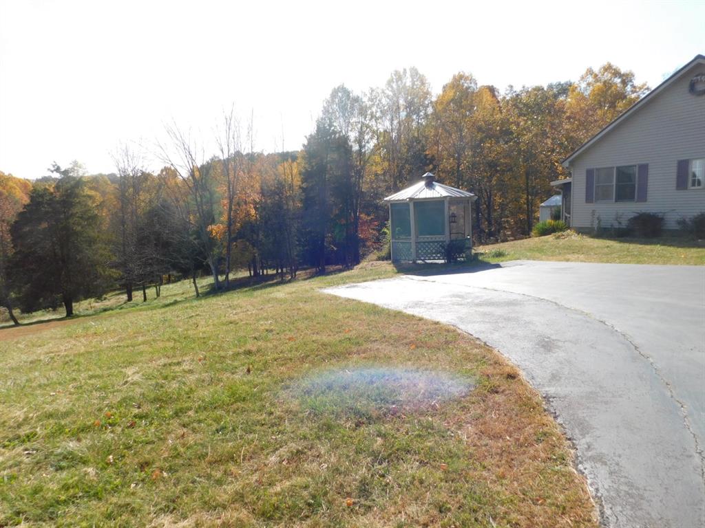 10901 West Georgetown Road Columbus, IN 47201 - Photo 6 of 45