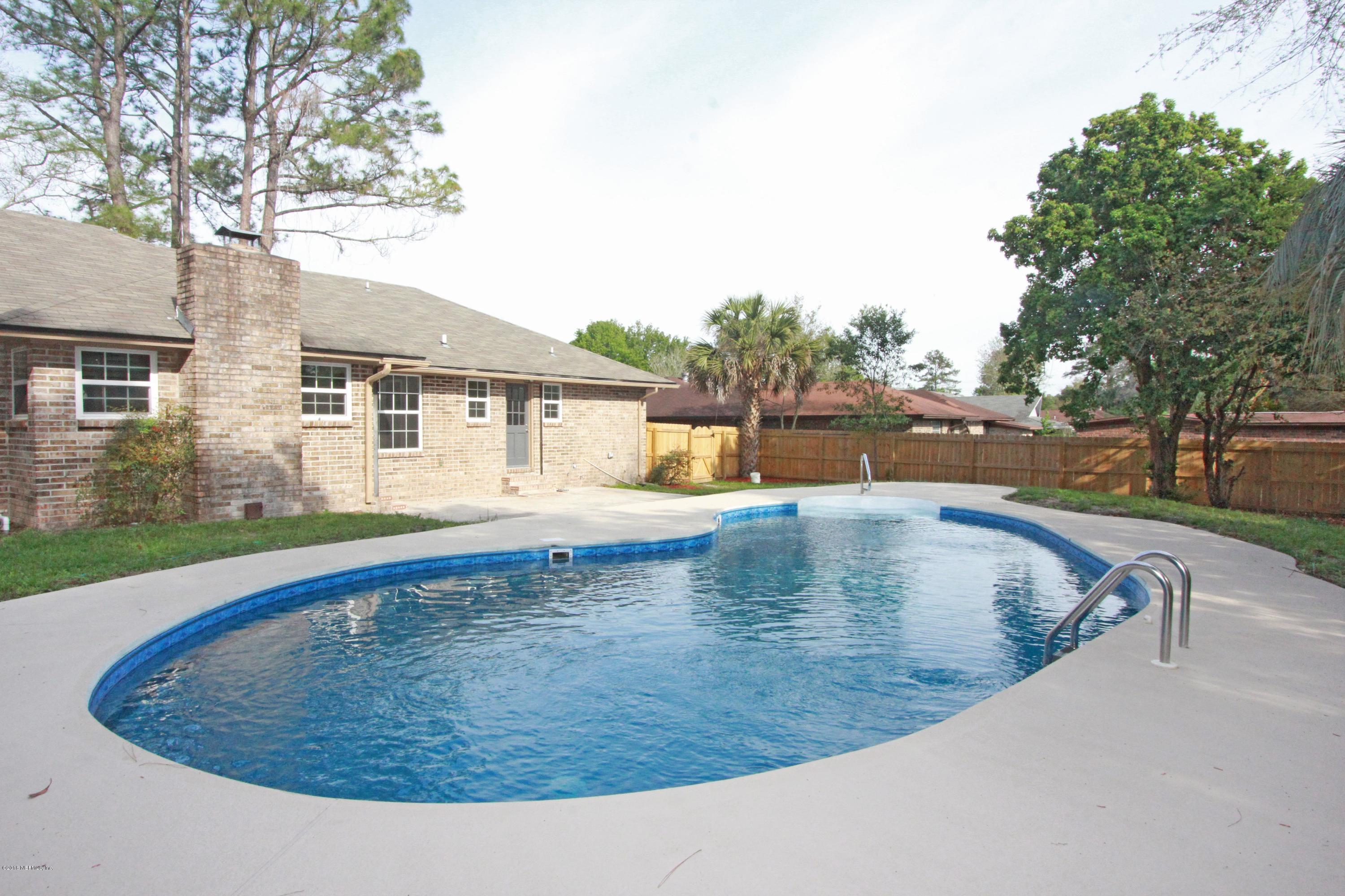 292 Foxridge Road Orange Park, FL 32065 - Photo 1 of 25 292_foxridge_rd_MLS_HID1097868_ROOMpool
