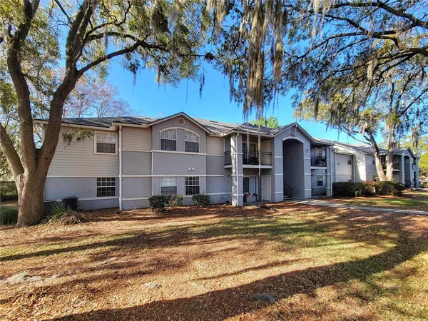 $189,900 | 3705 Southwest 27th Street, Unit 1111, Gainesville, FL 32608