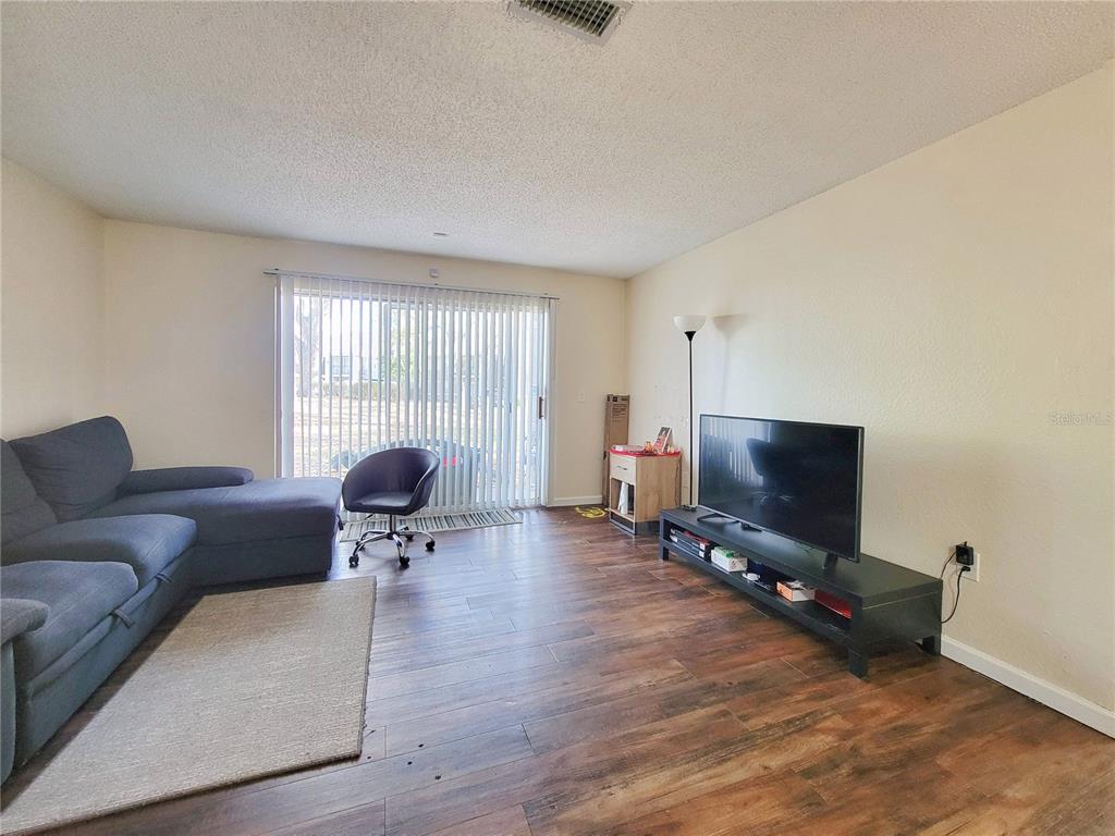 3705 Southwest 27th Street, Unit 1111 Gainesville, FL 32608 - Photo 6 of 30