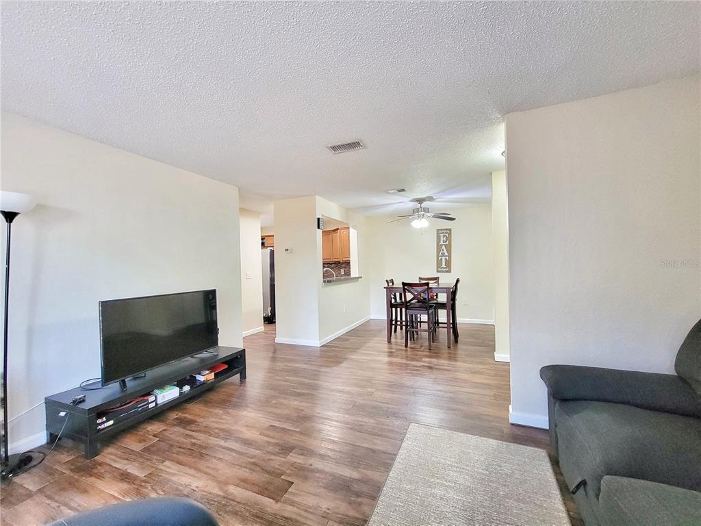 3705 Southwest 27th Street, Unit 1111 Gainesville, FL 32608 - Photo 9 of 30