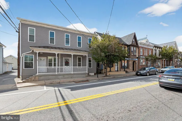 $409,999 | 71 Fairground Avenue, Taneytown, MD 21787