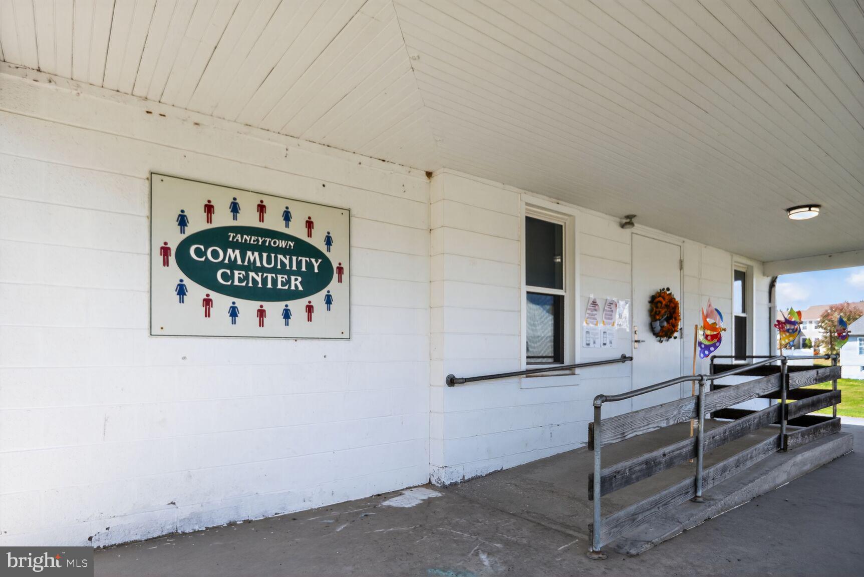 71 Fairground Avenue Taneytown, MD 21787 - Photo 34 of 36 a bedroom with furniture and a window