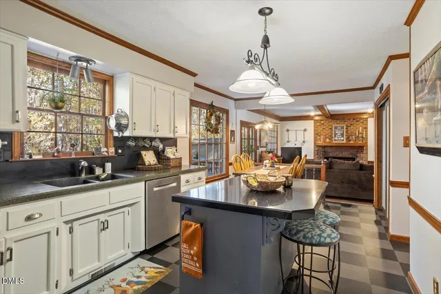 $675,000 | 408 Amelia Avenue, Raleigh, NC 27615