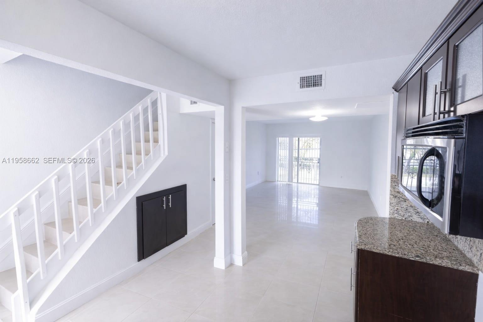 2740 West 76th Street, Unit 203 Hialeah, FL 33016 - Photo 2 of 19