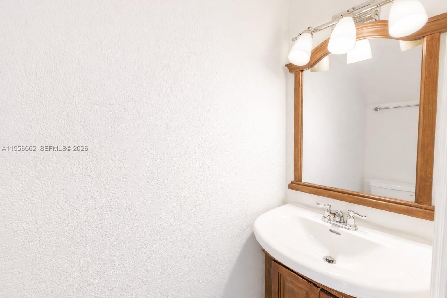 2740 West 76th Street, Unit 203 Hialeah, FL 33016 - Photo 8 of 19